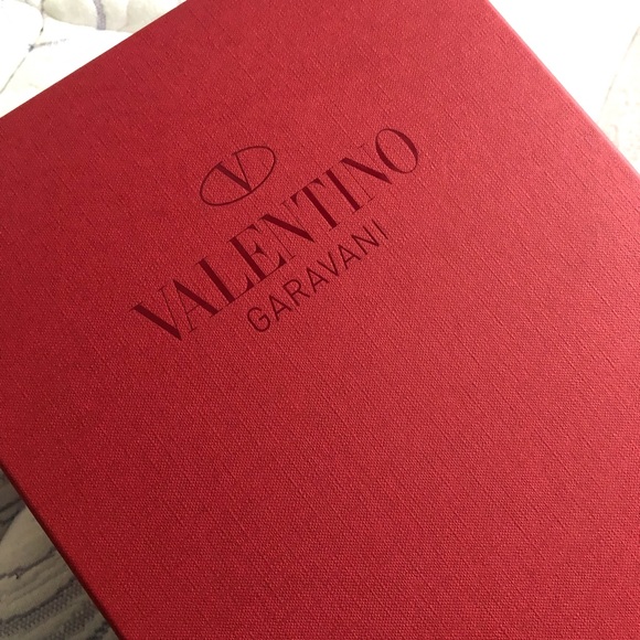 NWT VALENTINO ROCKSTUD SANDALS - Picture 6 of 6